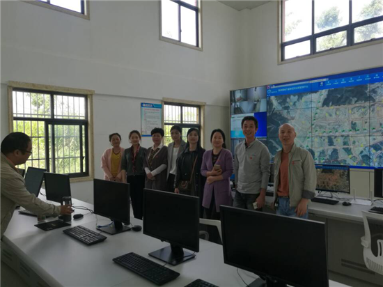 城開投公司開展十月“主題黨日”活動(dòng)——豐富黨課內(nèi)容，激發(fā)黨員動(dòng)力