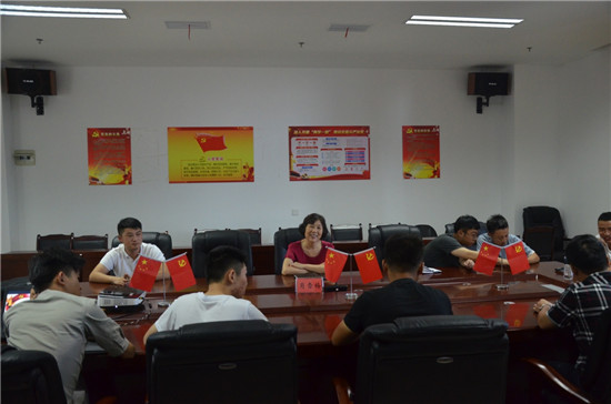 “傳承紅色基因、弘揚(yáng)八一精神”--城投集團(tuán)召開退伍軍人座談會(huì)