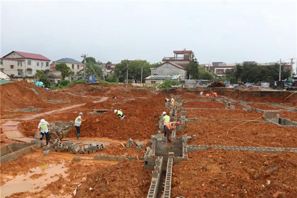 災后清理快速到位，重點項目及時復工——城投集團快速應(yīng)對災情