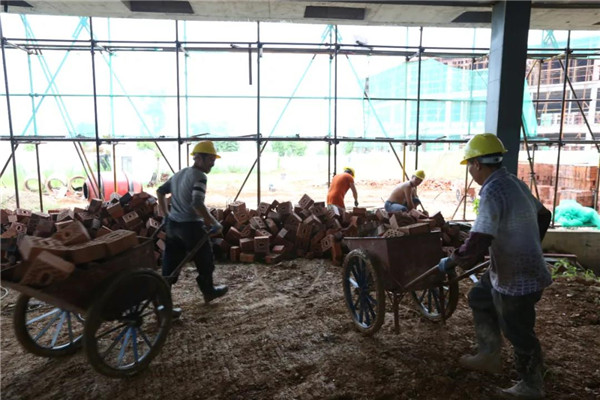 災后清理快速到位，重點項目及時復工——城投集團快速應(yīng)對災情